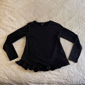 4 for 15$✨ BANANA REPUBLIC black ruffle hem tee